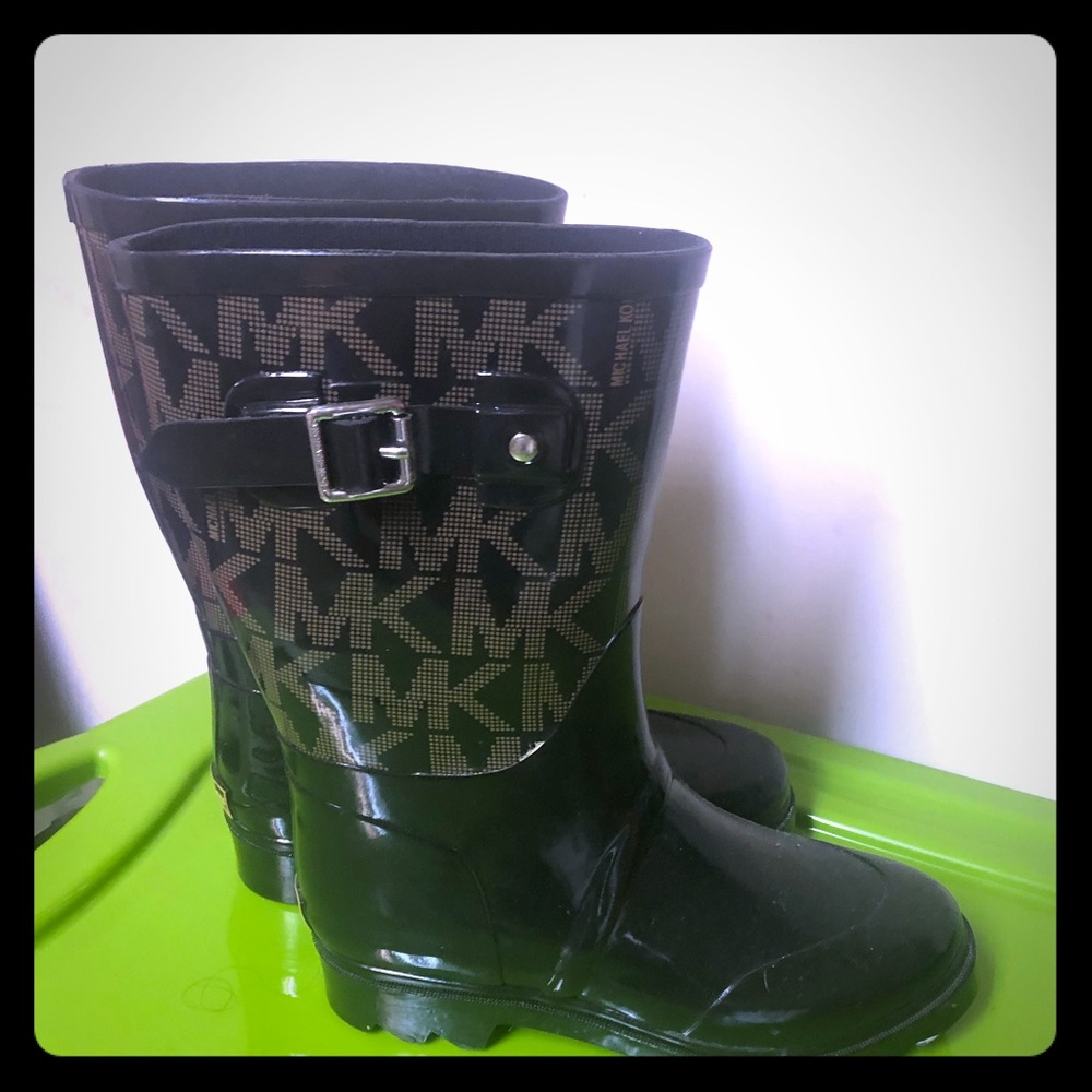 MK rain boots